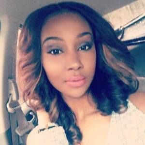 Meet your Posher, Jonecia